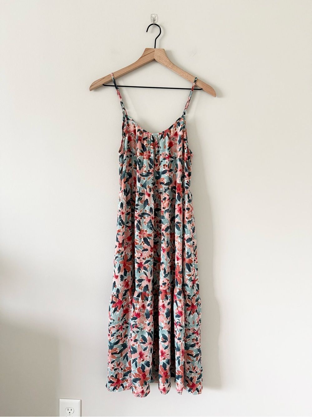 Grade & Gather Blue Pink Multi Floral Spaghetti Strap Maxi Dress Size M